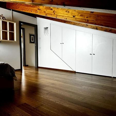Joy Apartment Mezzegra Bagian luar foto