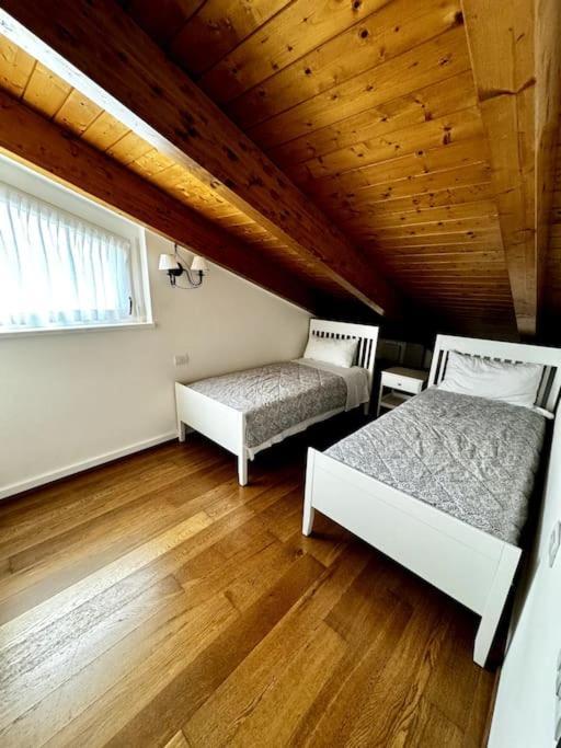 Joy Apartment Mezzegra Bagian luar foto